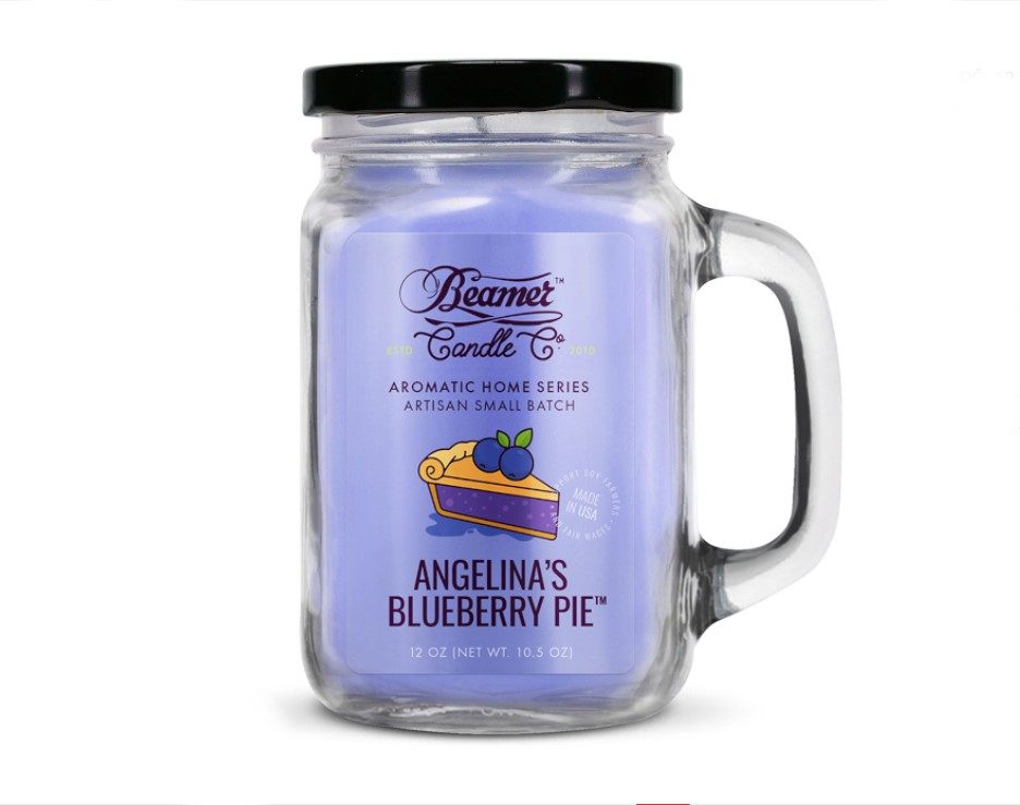 Smoke Killer illatgyertya üvegedényben, füllel és fém kupakkal – Angelina’s Blueberry Pie - nagy